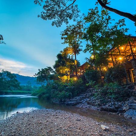 Art'S Riverview Lodge Khao Sok National Park Екстер'єр фото