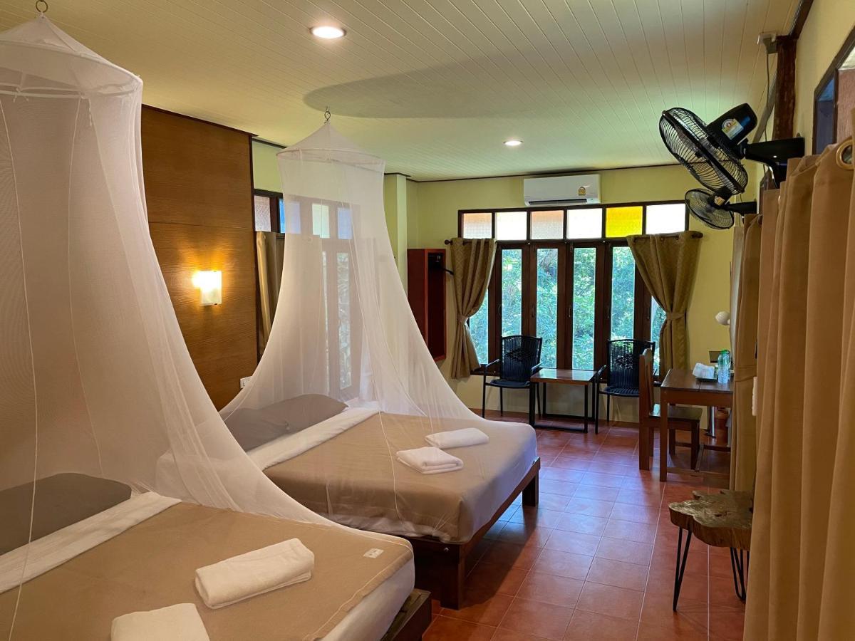 Art'S Riverview Lodge Khao Sok National Park Екстер'єр фото