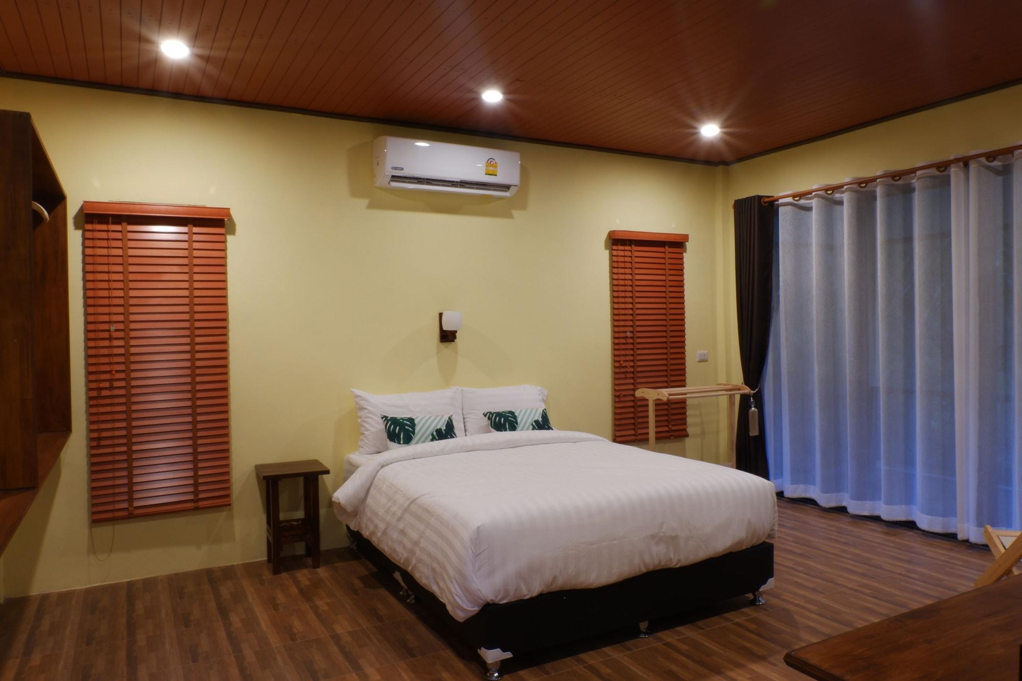Art'S Riverview Lodge Khao Sok National Park Екстер'єр фото