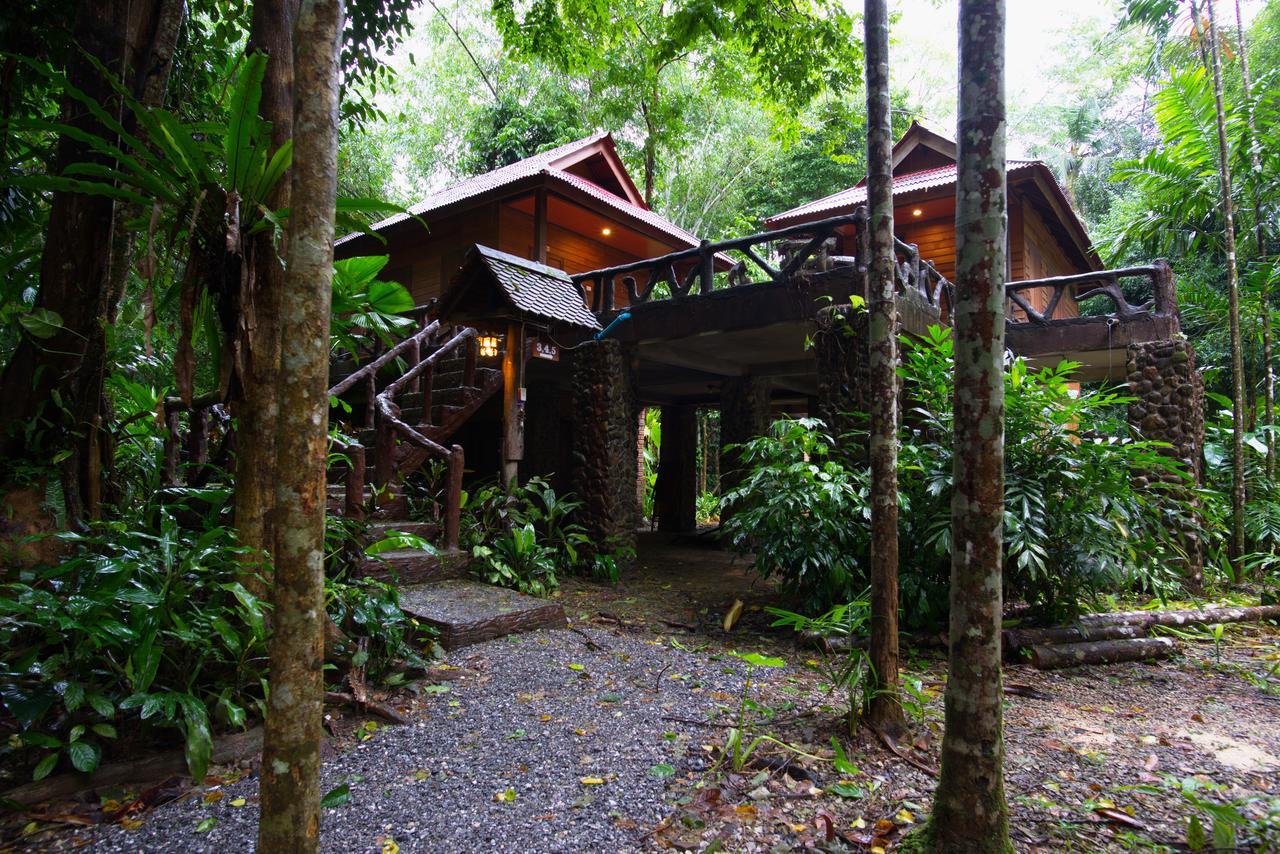 Art'S Riverview Lodge Khao Sok National Park Екстер'єр фото