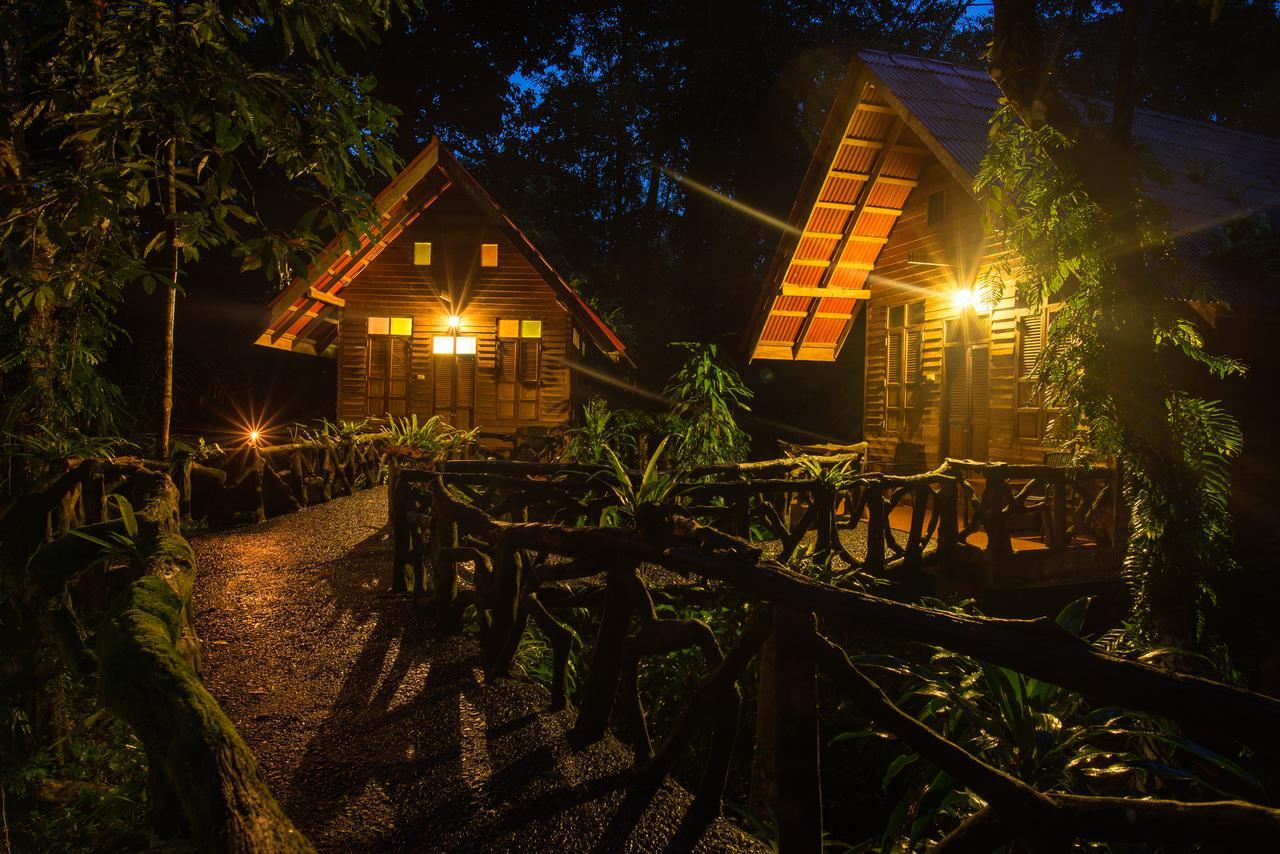 Art'S Riverview Lodge Khao Sok National Park Екстер'єр фото